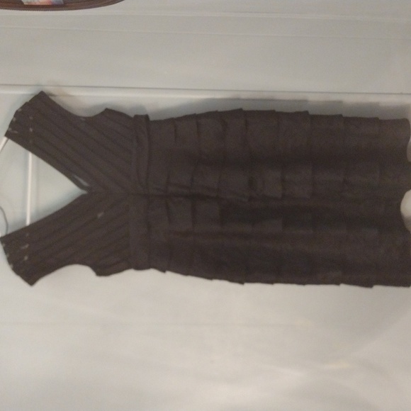 Adrianna Papell shutter ruffle pleated cocktail/prom dress black sz 10 - Picture 2 of 16